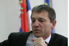 Dežer:bez novih uslova Dežer:bez novih uslova