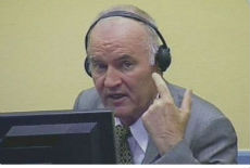 Mladić:NATO budalaštine Mladić:NATO budalaštine