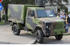"Zastava" nudi srpski "hamer" "Zastava" nudi srpski "hamer"