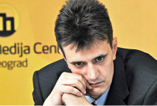 Vučić uzurpirao vlast Vučić uzurpirao vlast