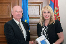 Slovačka podržava Srbiju Slovačka podržava Srbiju