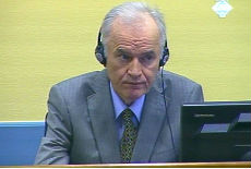 R.Mladić psovao svedoka R.Mladić psovao svedoka