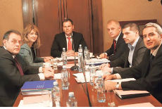 Kandidati Nikolić i Mali (?) Kandidati Nikolić i Mali (?)